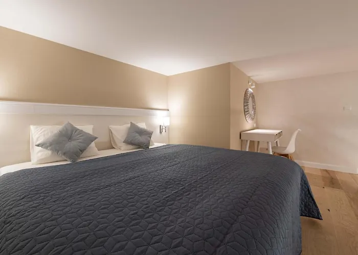 Ozone One Apartment